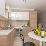 Suits Lav Apartment Podstrana